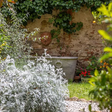 Secret Garden Firenze B&B-3